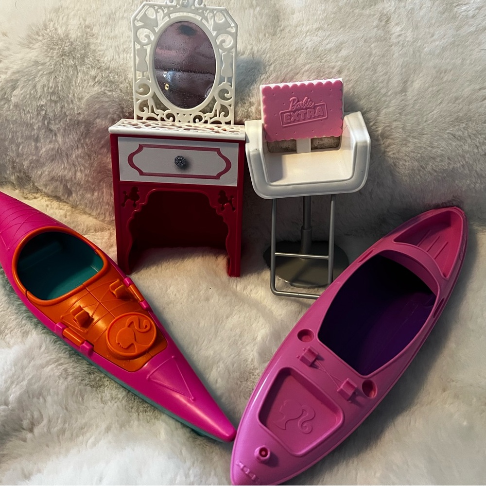 Barbie accessories